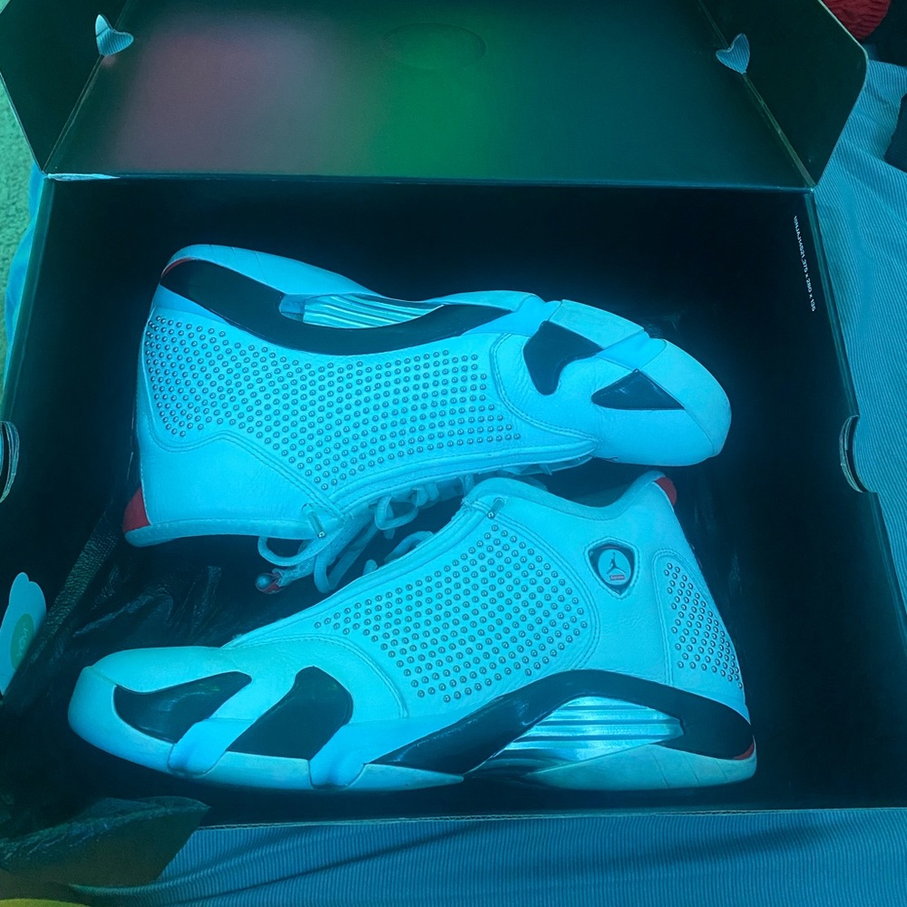 Supreme X Jordan 14